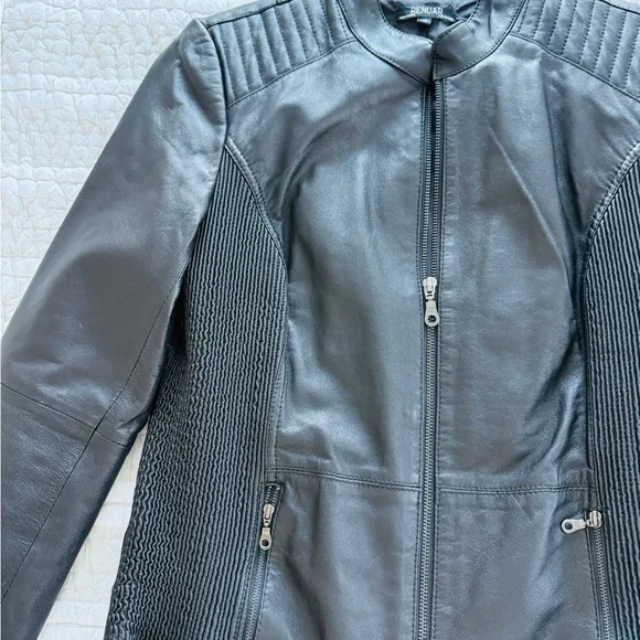 Renuar Black Leather Jacket, Size 10 - Picture 4 of 9